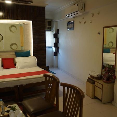 Hotel Krishna Amhedabad Dış mekan fotoğraf