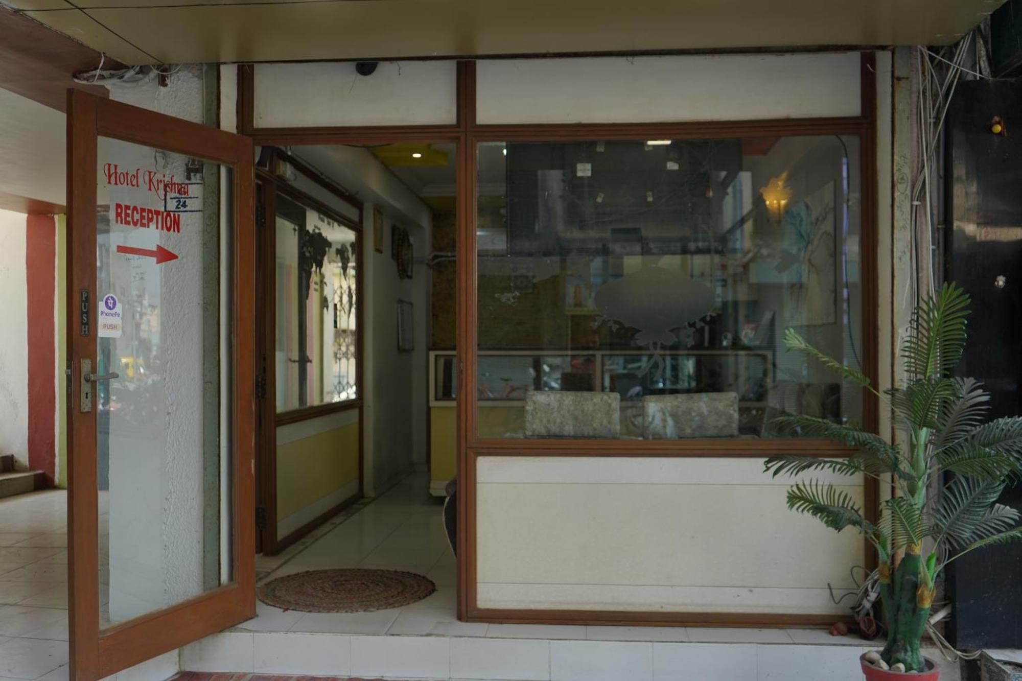 Hotel Krishna Amhedabad Dış mekan fotoğraf